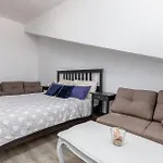 Beautiful In With Wifi Apartment
