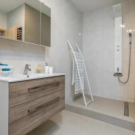 Awesome In With Wifi * Pula