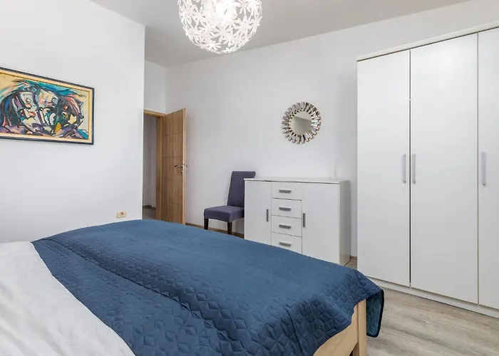 Apartman Awesome In With Wifi Pula
