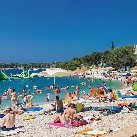 Awesome In With Wifi Lägenhet